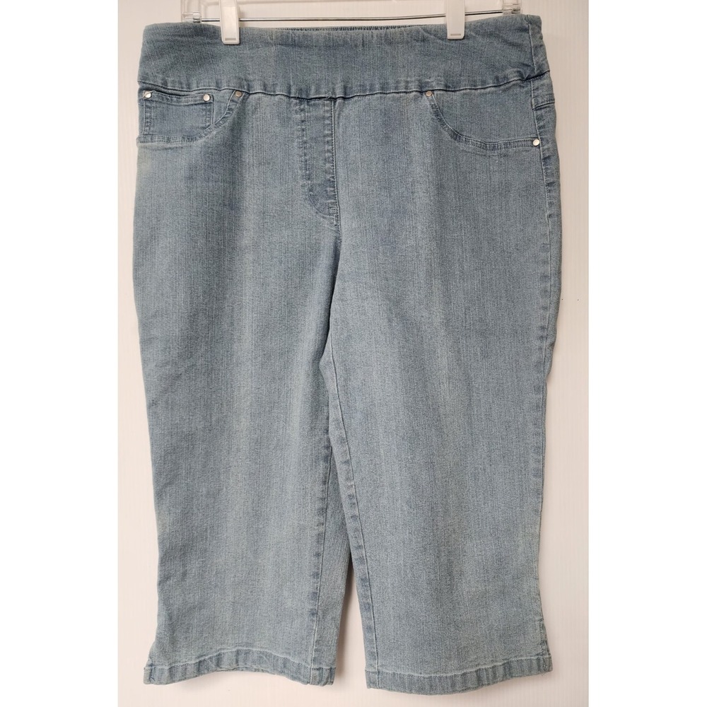 Ruby Rd Women's Light Blue Cotton Blend‎ Pull on Capris  Size 8